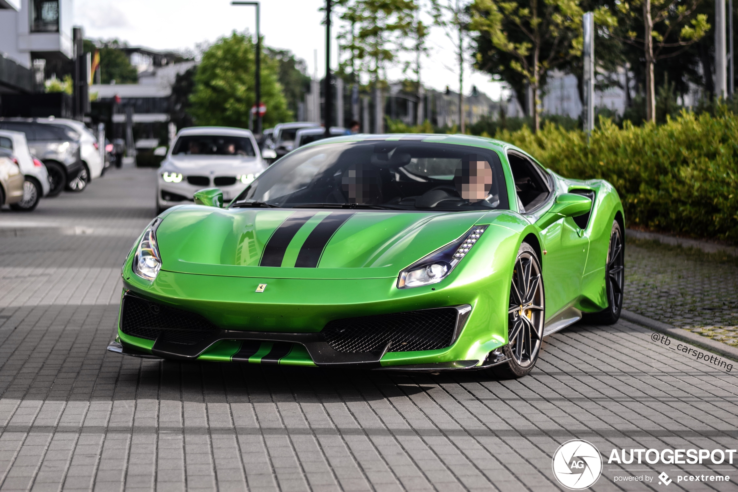 Ferrari 488 Pista