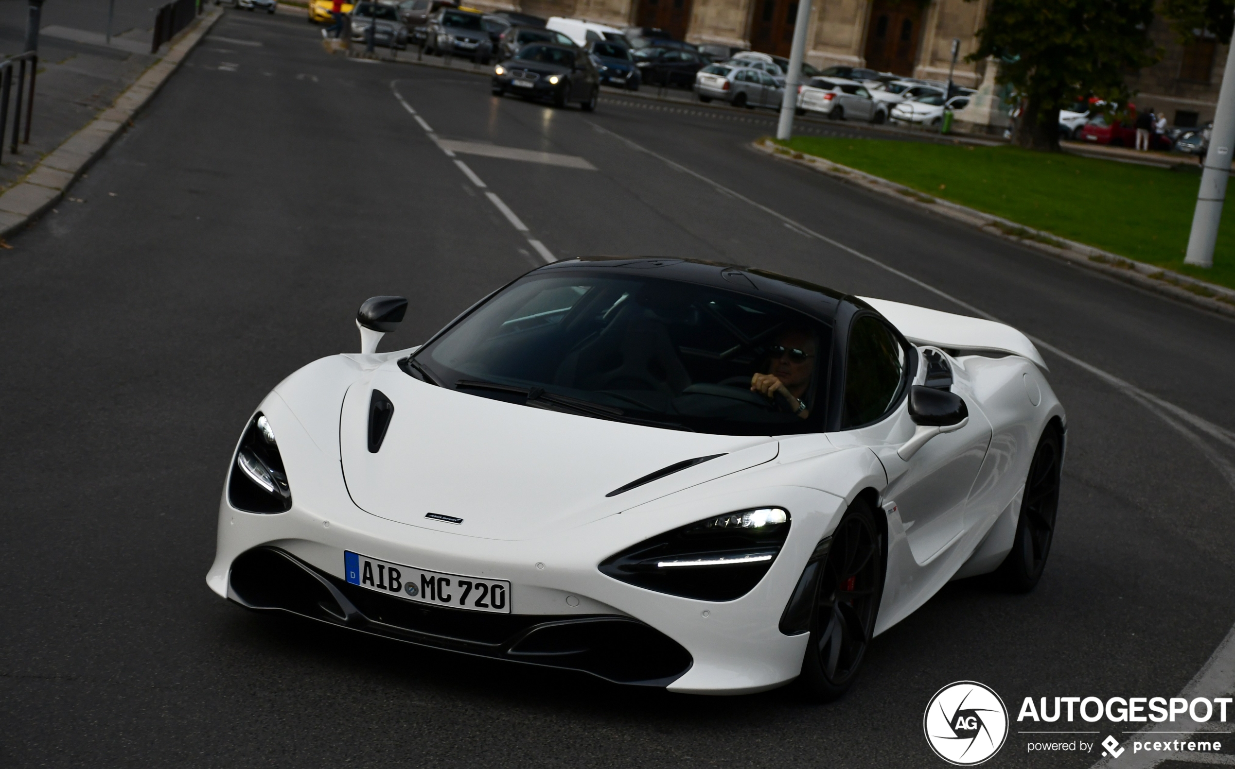 McLaren 720S