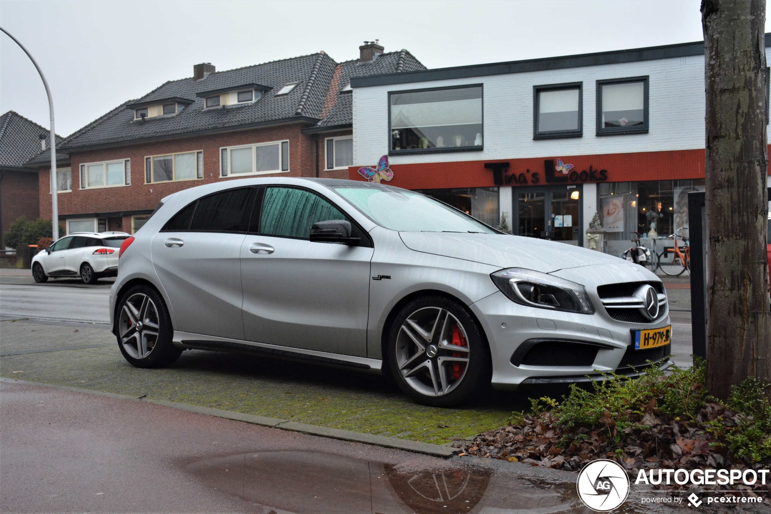 Mercedes-Benz A 45 AMG