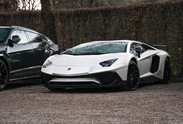 Lamborghini Aventador LP750-4 SuperVeloce