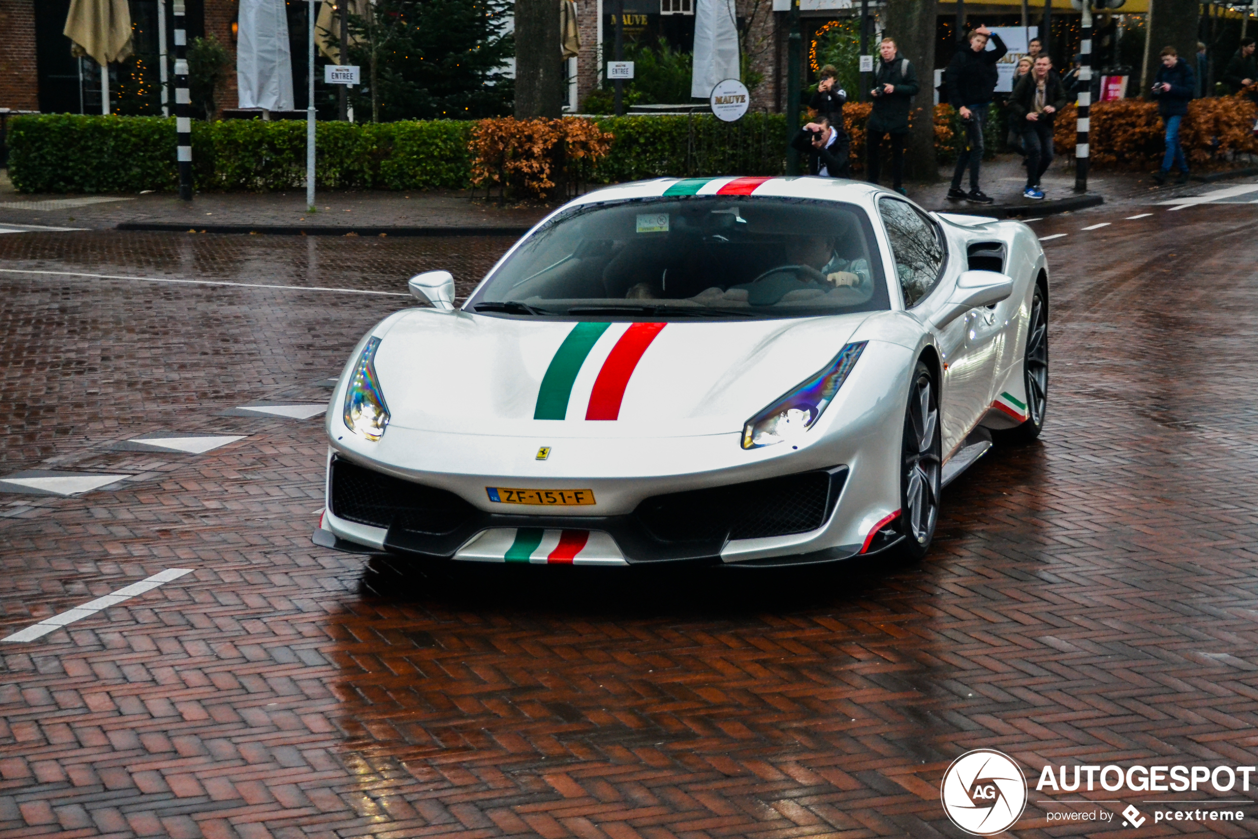 Ferrari 488 Pista