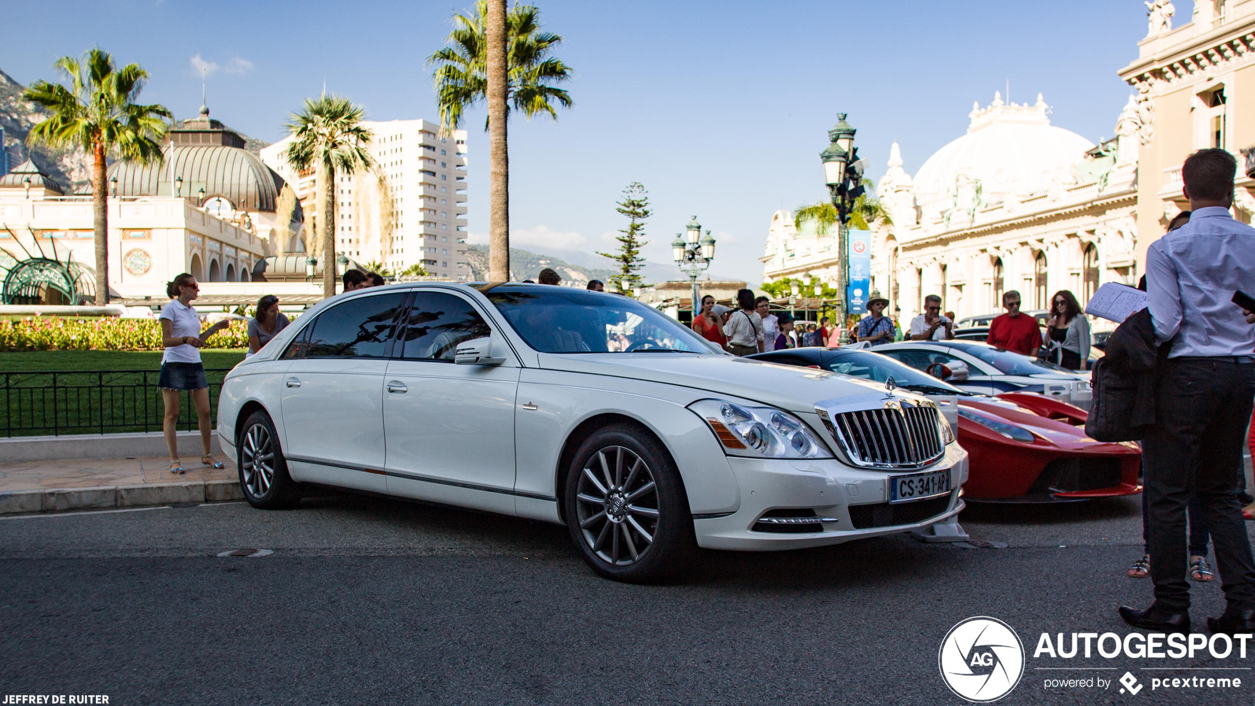 Maybach 62 S Landaulet 2011