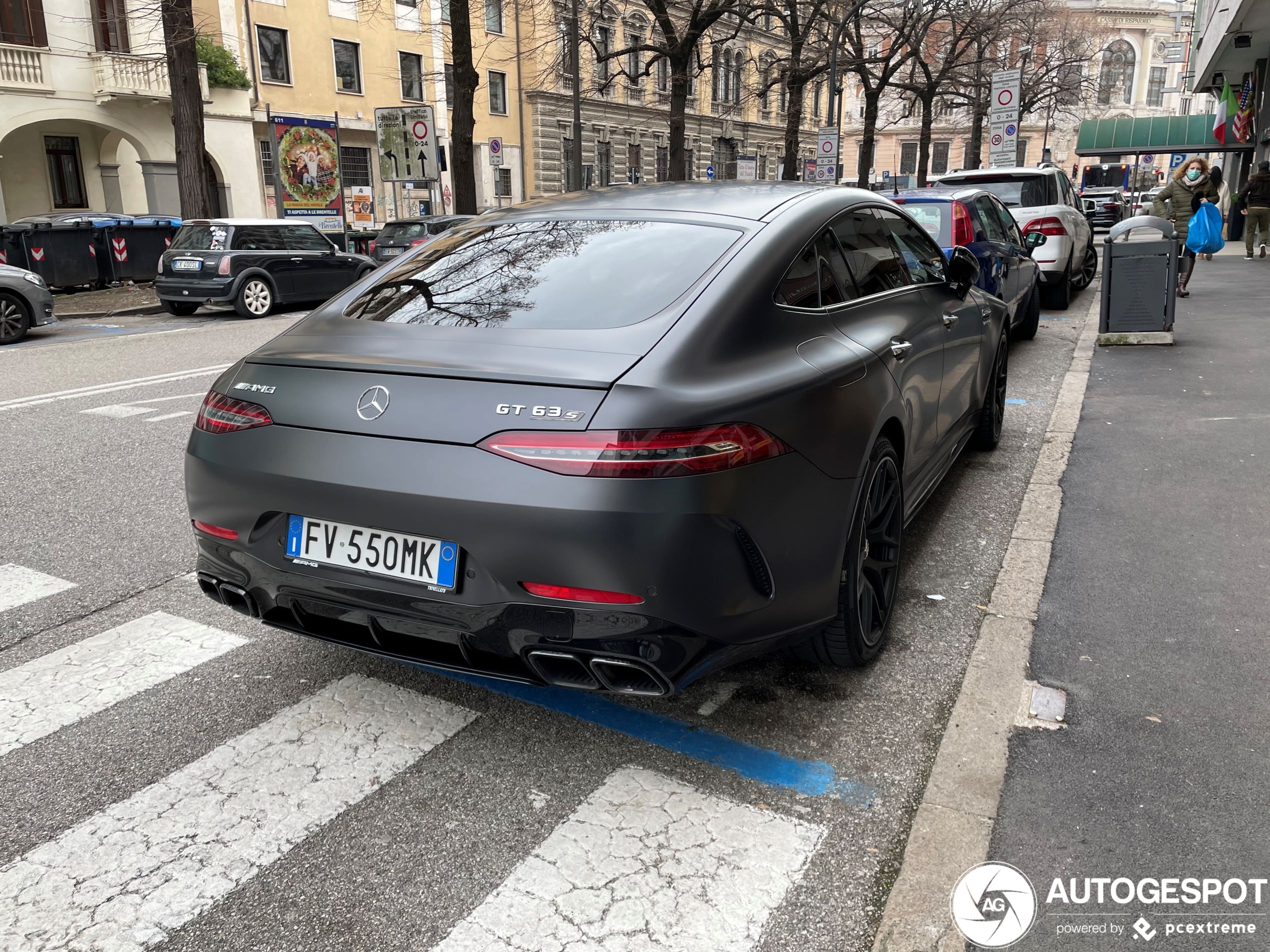 Mercedes-AMG GT 63 S X290