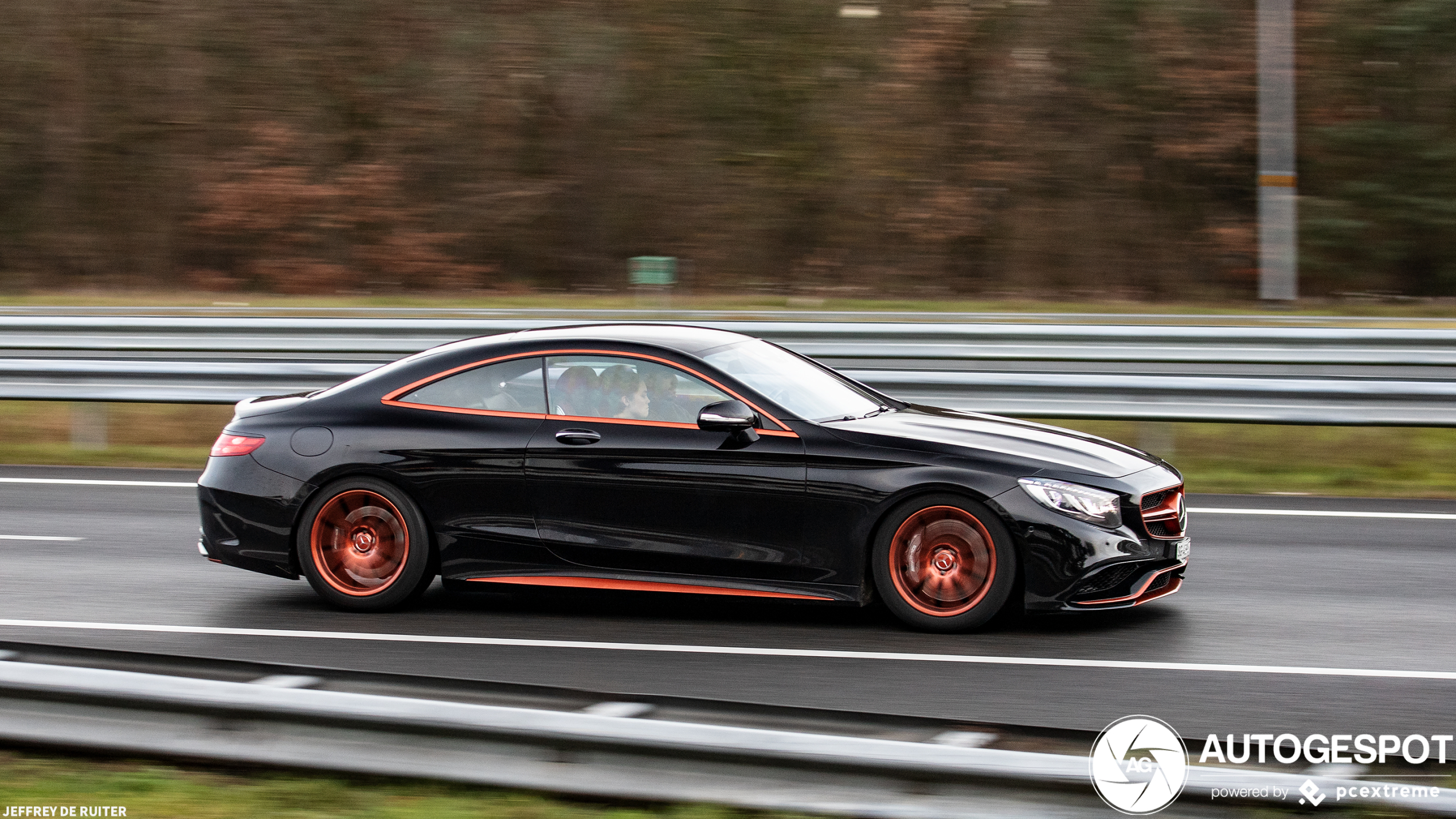 Mercedes-AMG S 63 Coupé C217