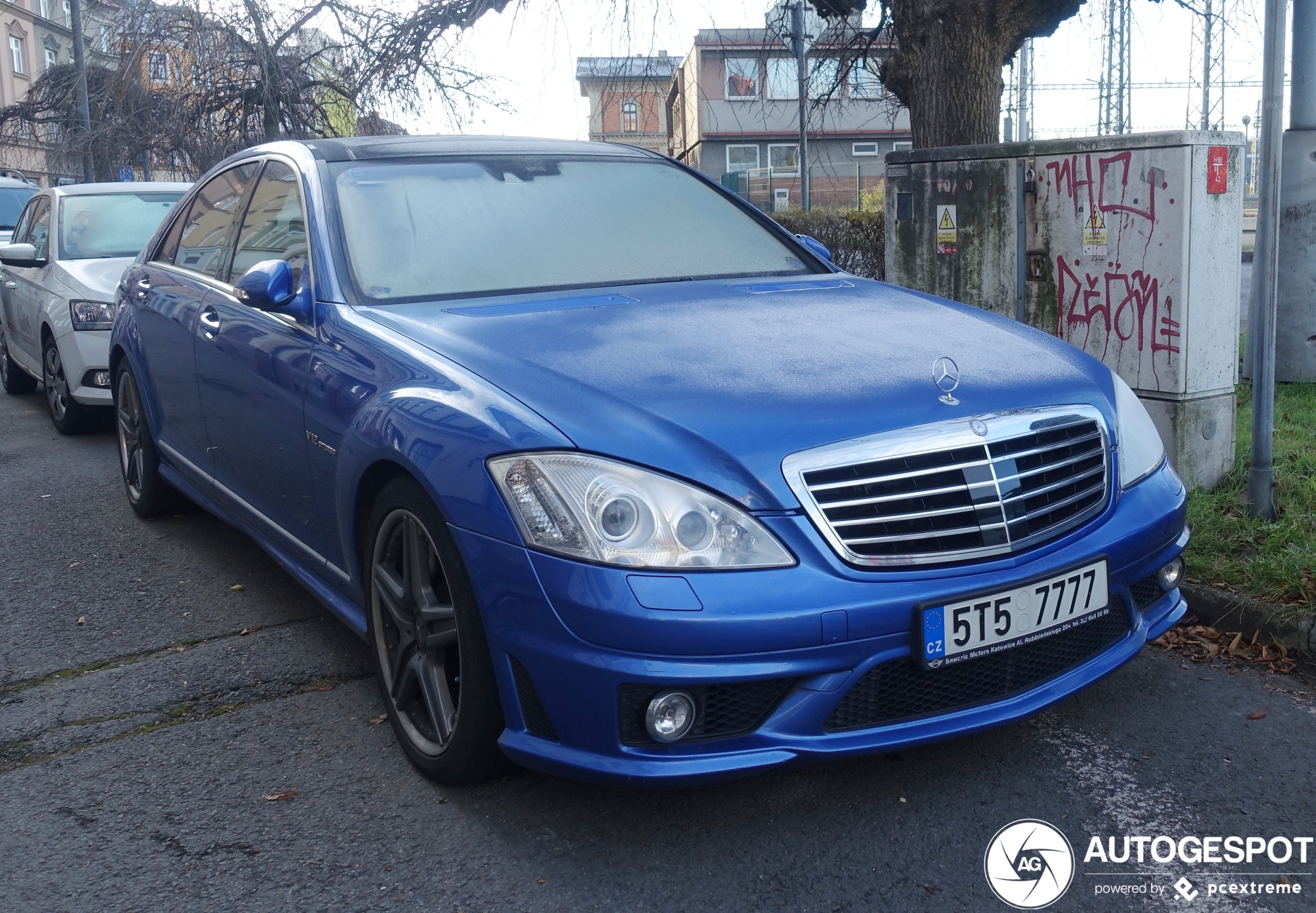 Mercedes-Benz S 65 AMG V221