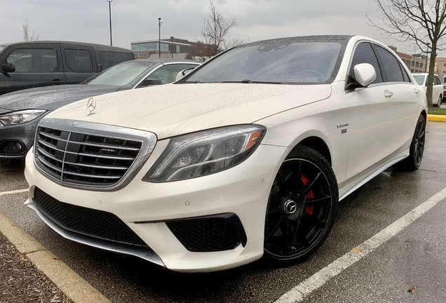 Mercedes-Benz Renntech S 63 AMG V222