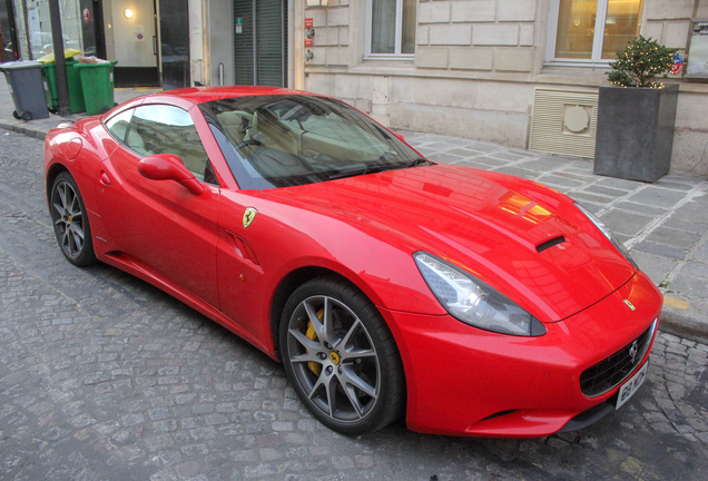 Ferrari California