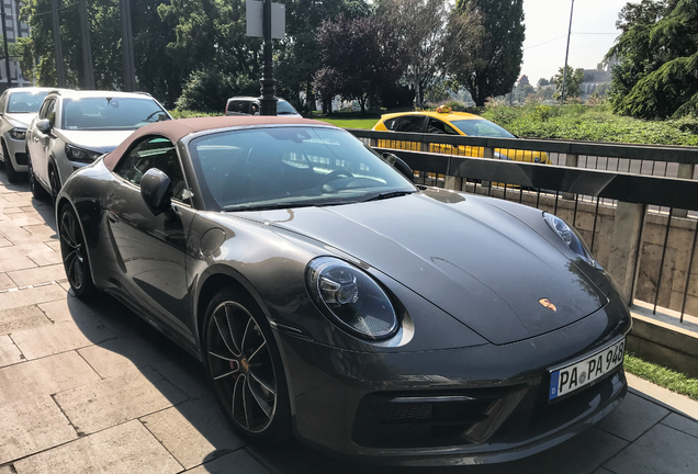 Porsche 992 Carrera S Cabriolet