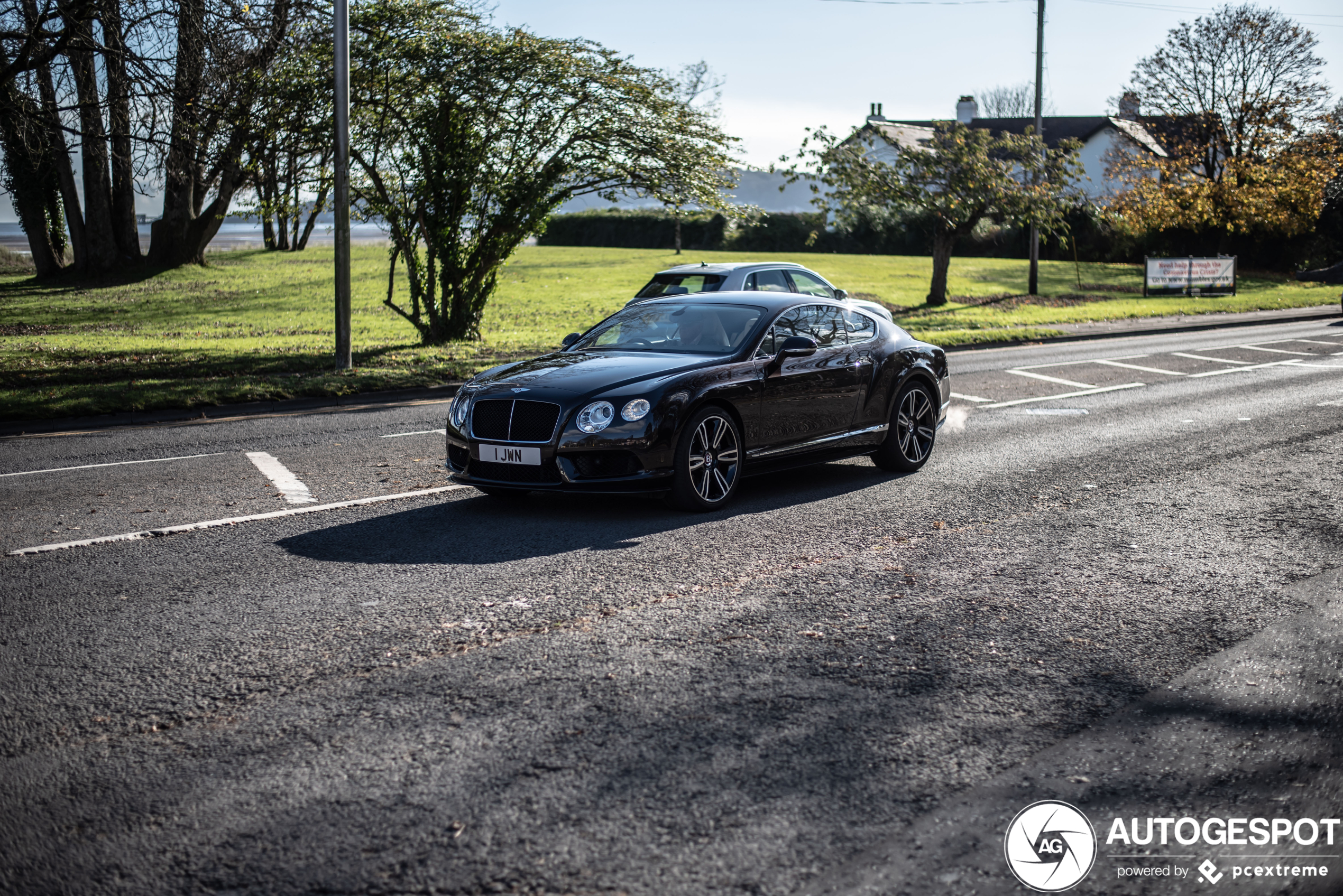 Bentley Continental GT V8