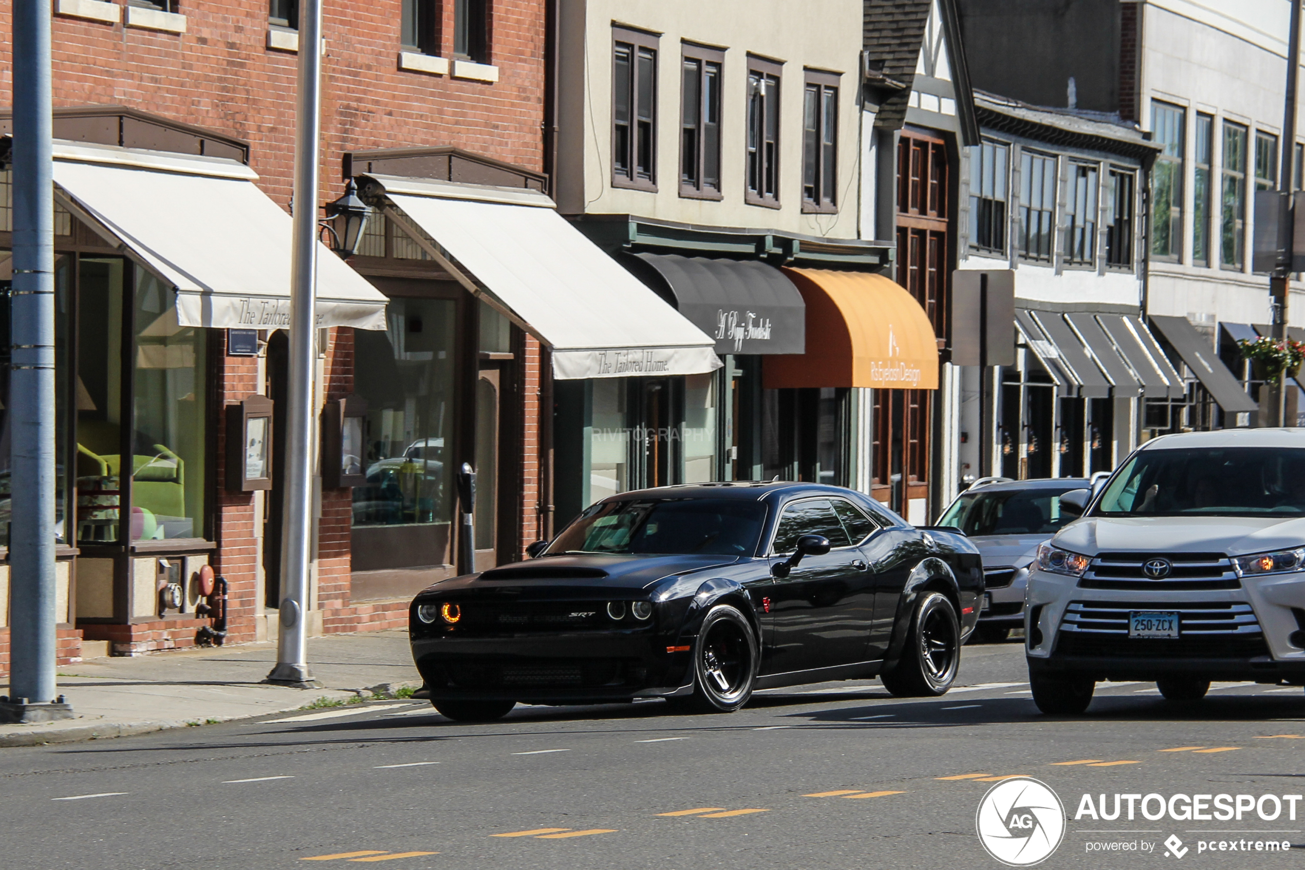 Dodge Challenger SRT Demon