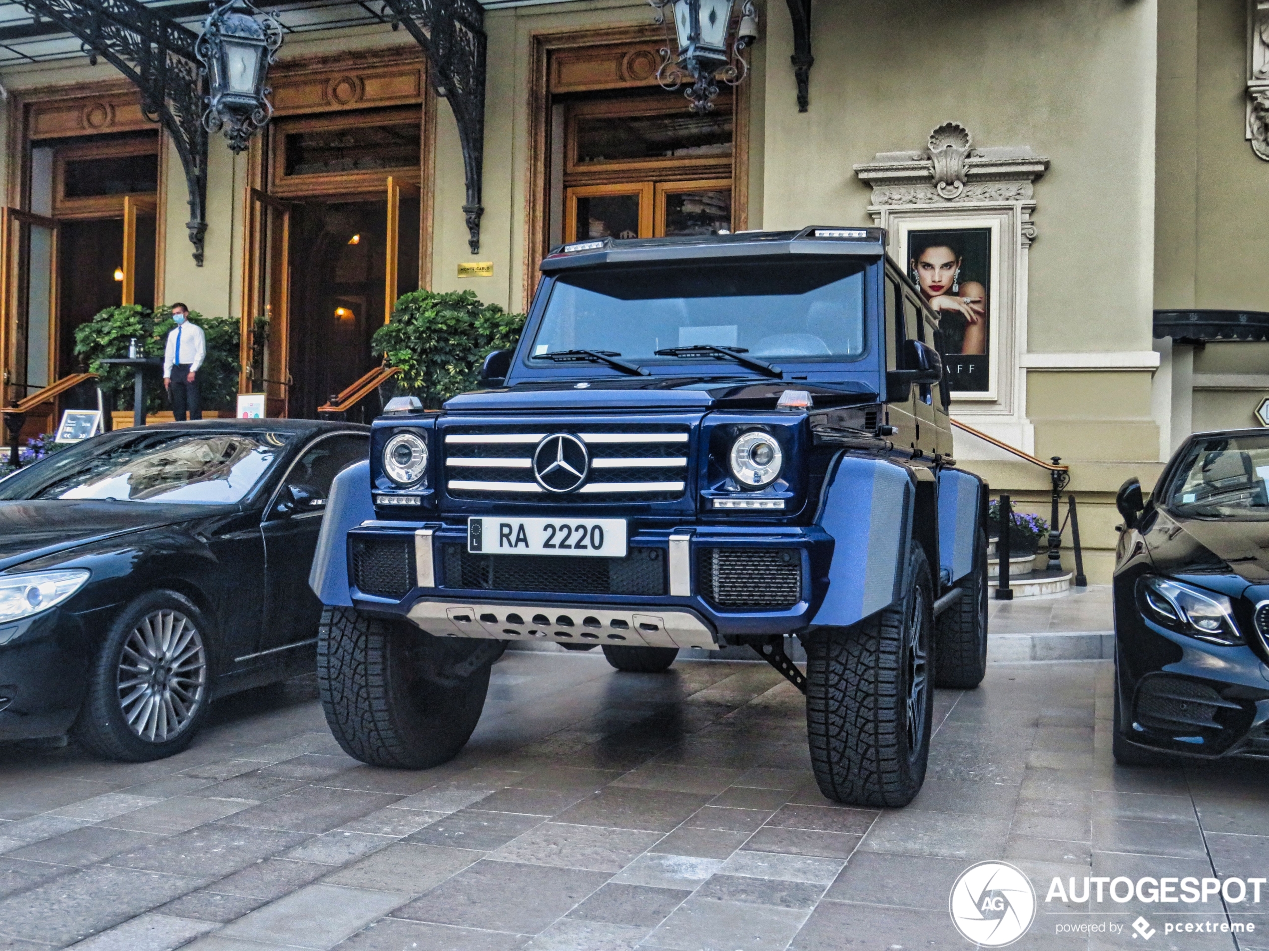 Mercedes-Benz G 500 4X4²