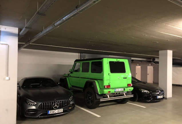 Mercedes-Benz G 500 4X4²