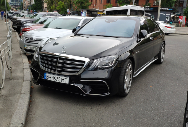 Mercedes-AMG S 63 V222 2017