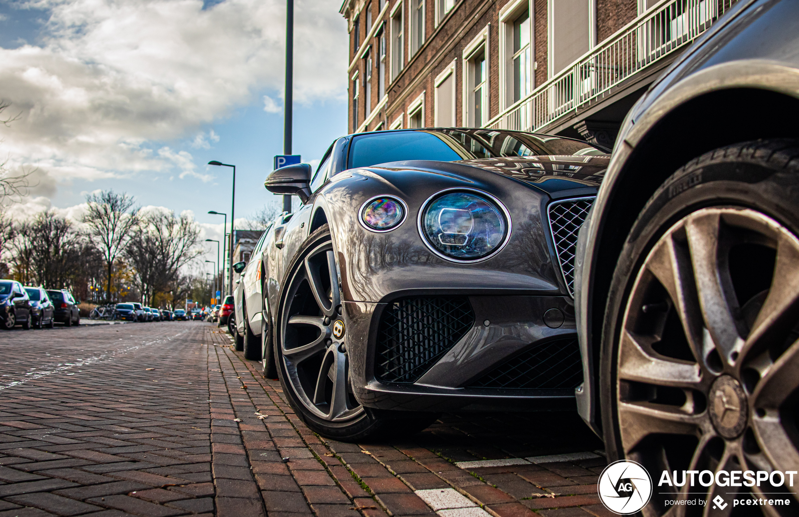 Bentley Continental GTC V8 2020