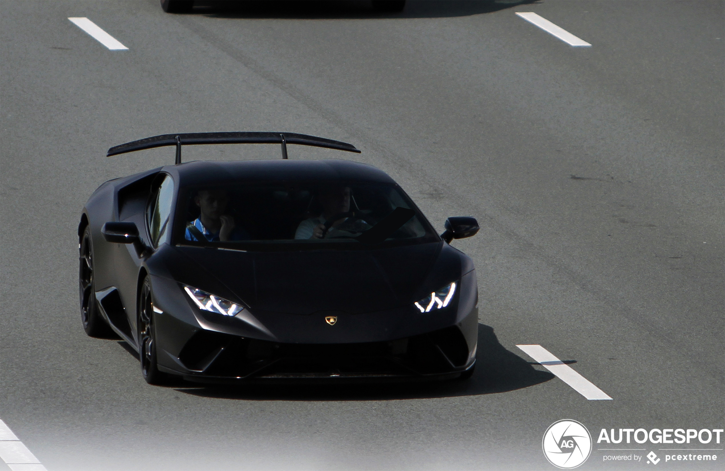 Lamborghini Huracán LP640-4 Performante