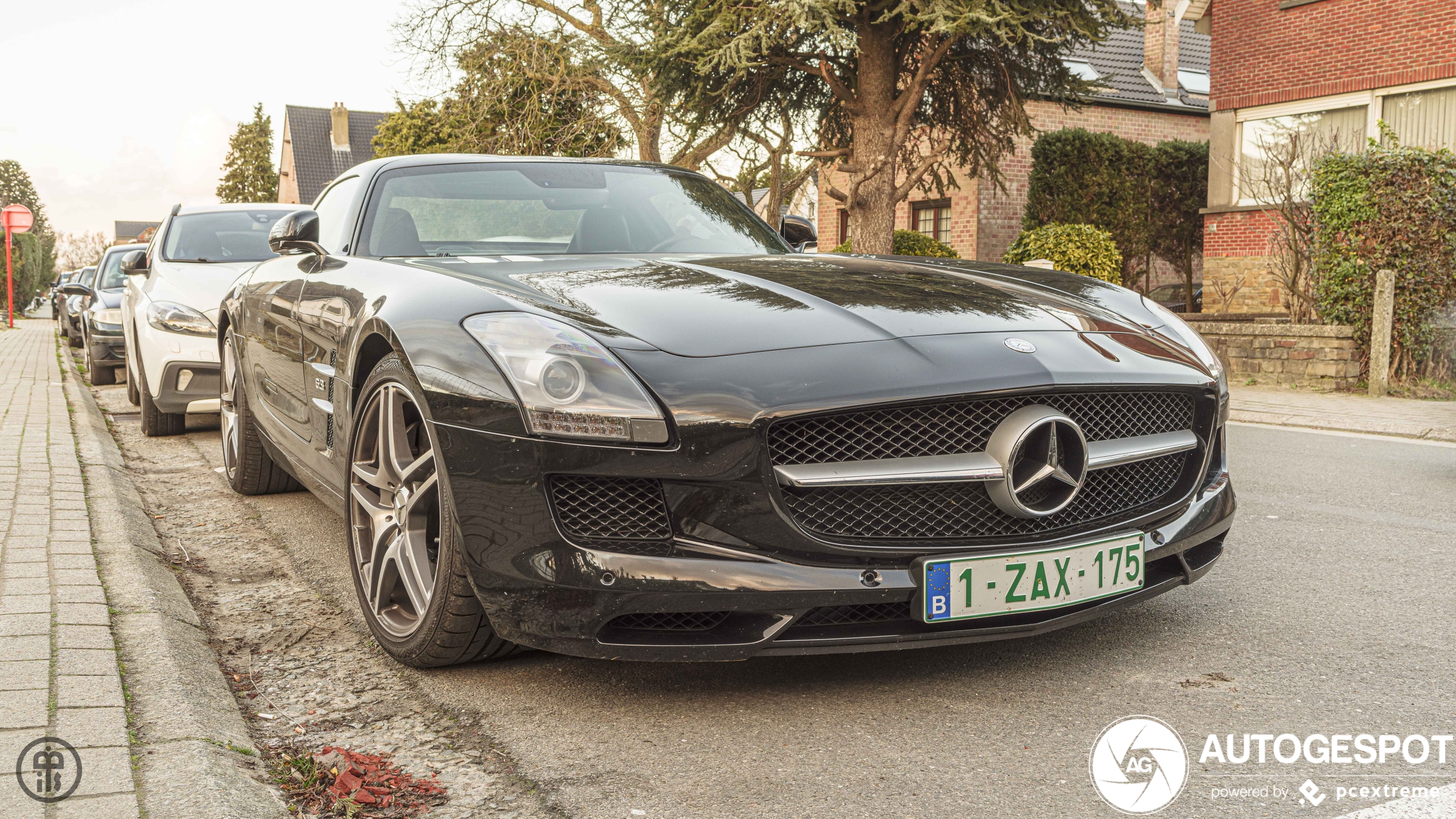 Mercedes-Benz SLS AMG