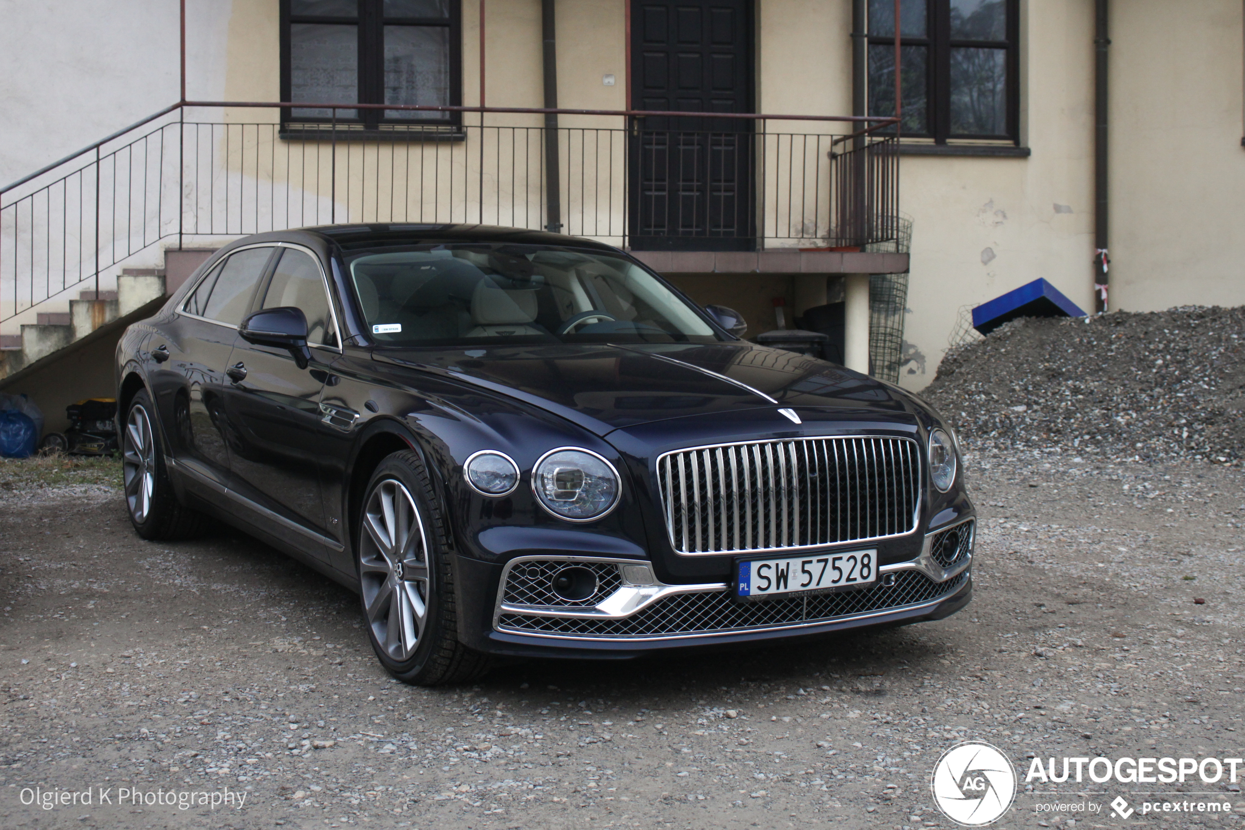 Bentley Flying Spur V8 2021