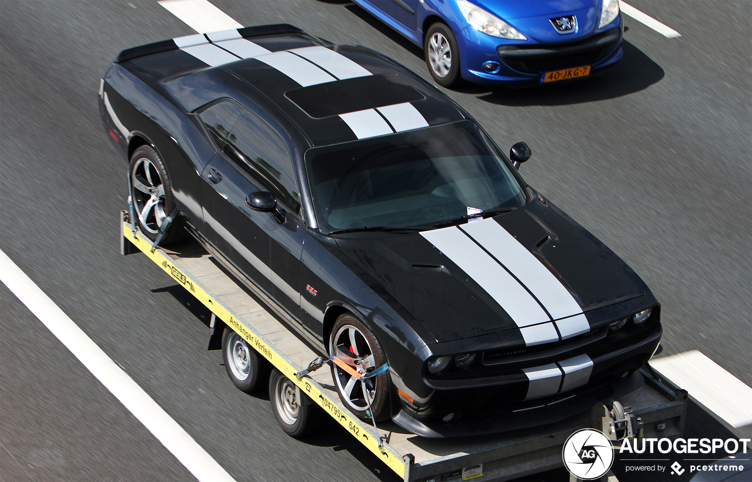 Dodge Challenger SRT-8 392