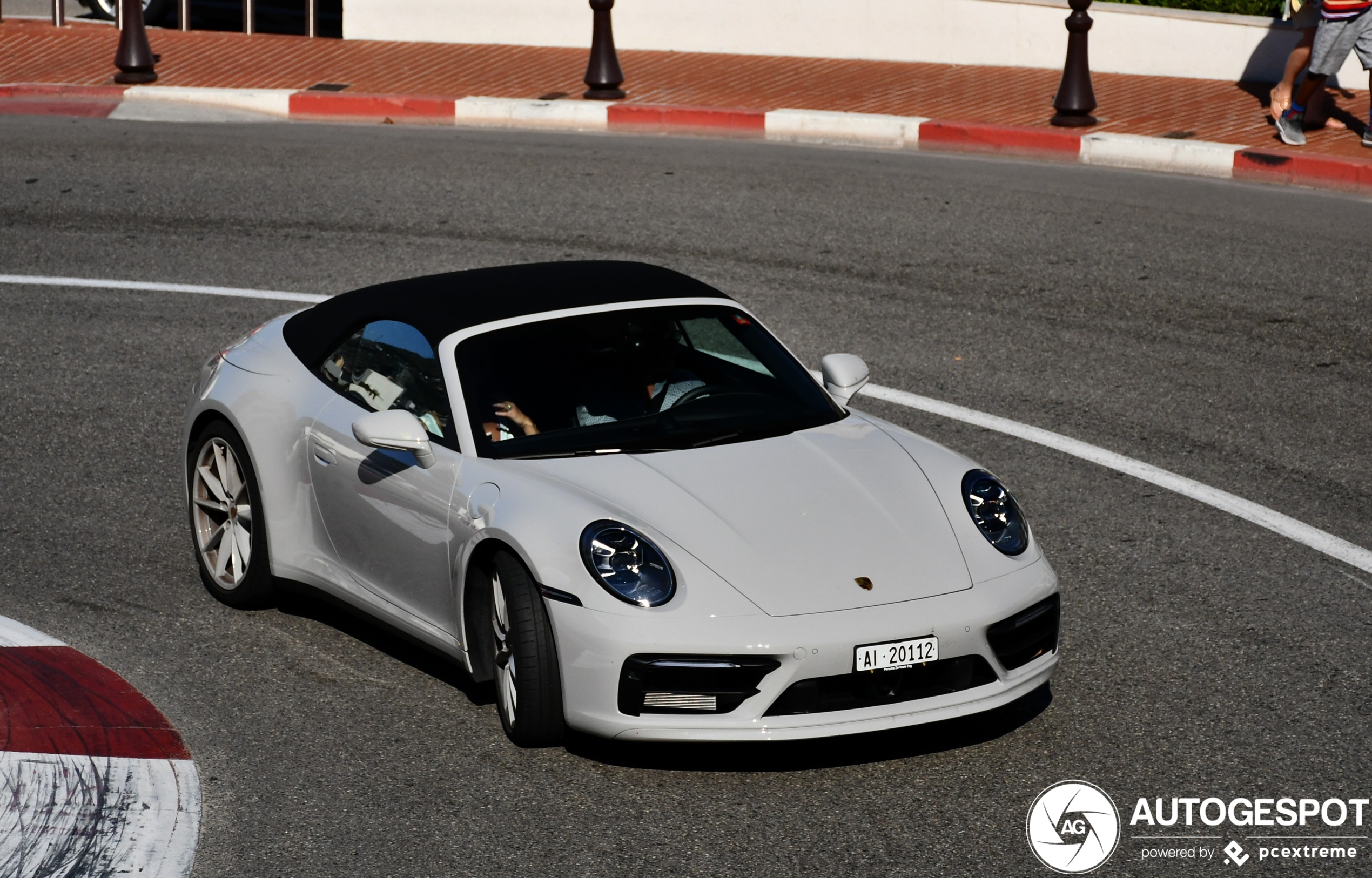 Porsche 992 Carrera 4S Cabriolet