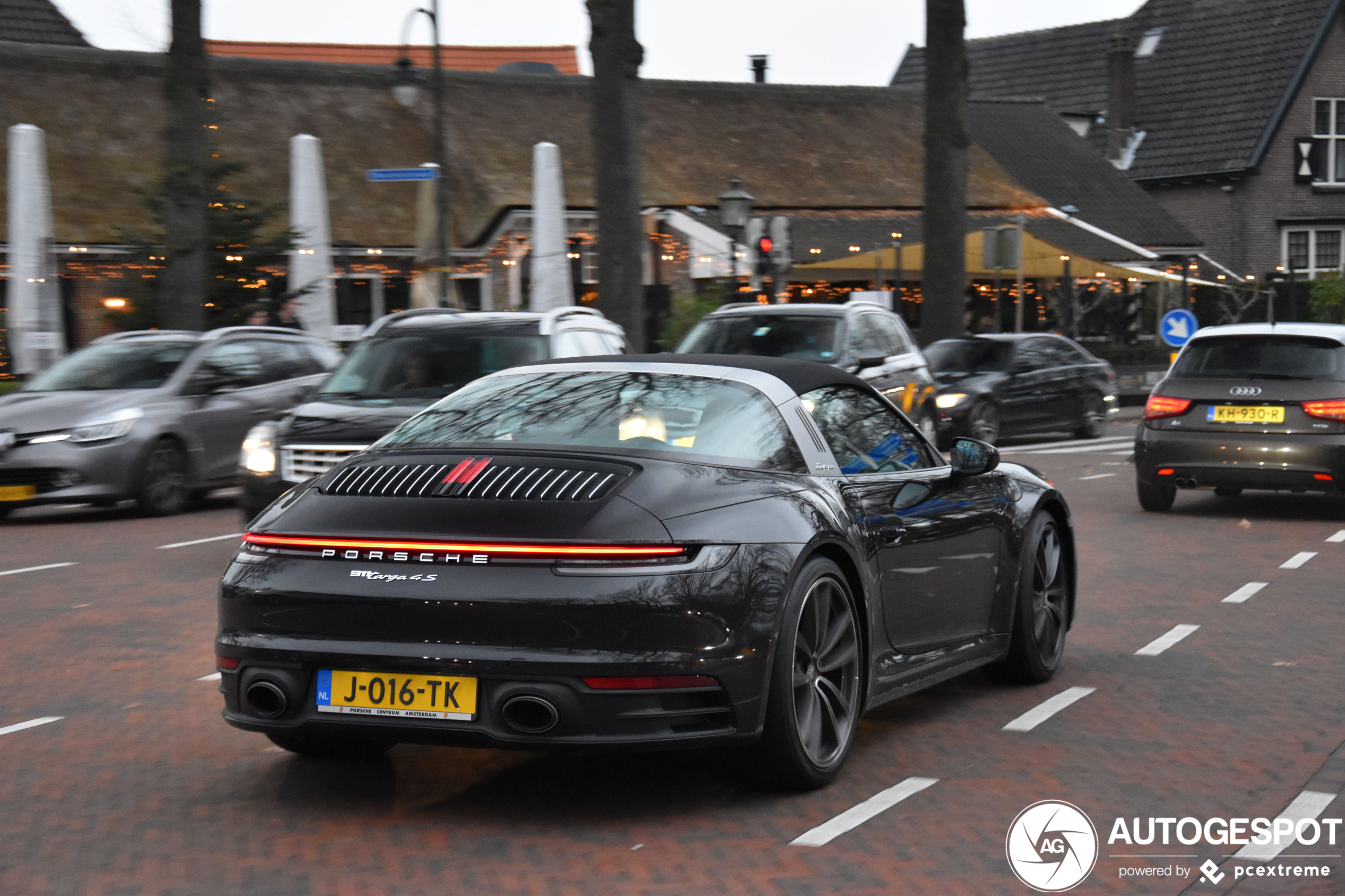 Porsche 992 Targa 4S