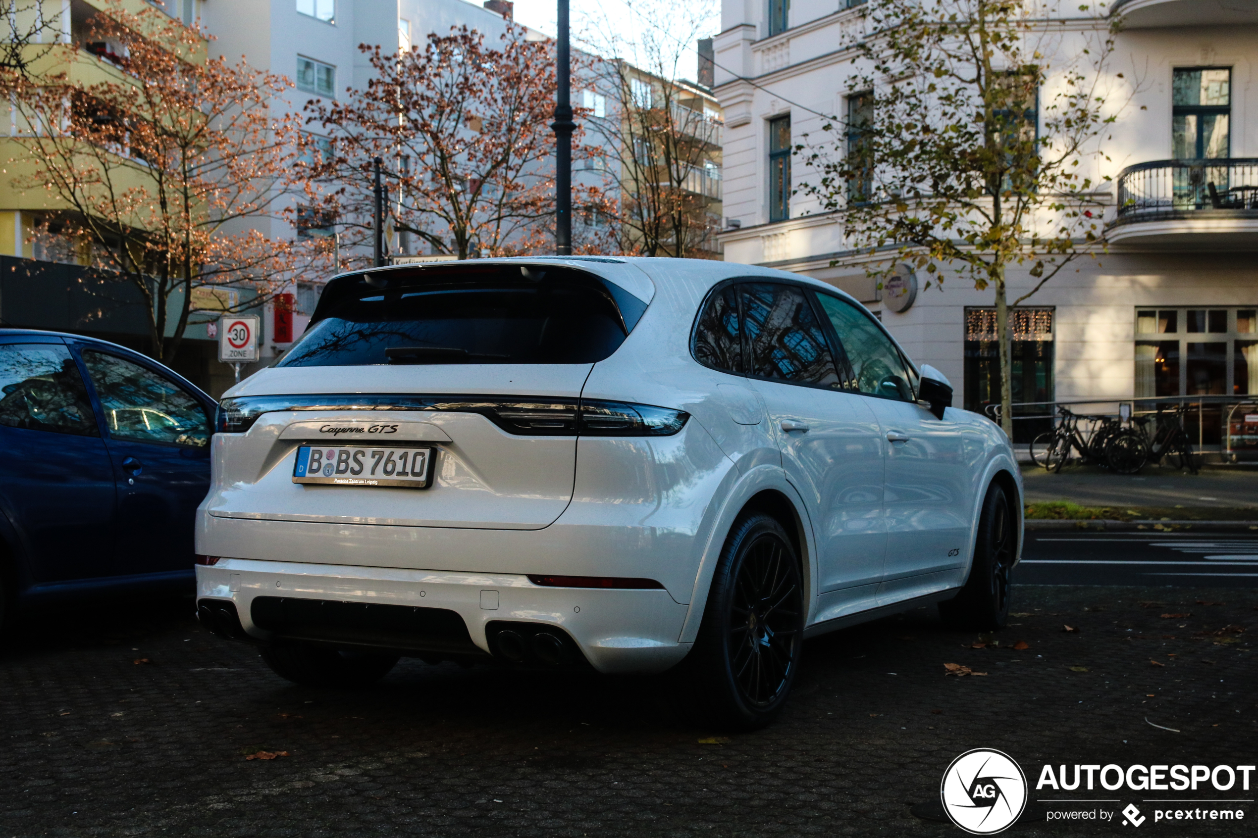 Porsche 9YA Cayenne GTS