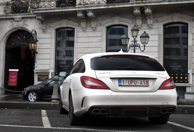 Mercedes-Benz CLS 63 AMG X218 Shooting Brake 2015