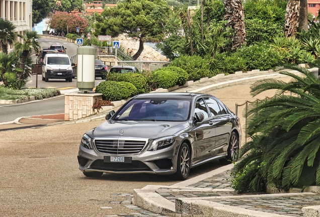 Mercedes-Benz S 63 AMG V222