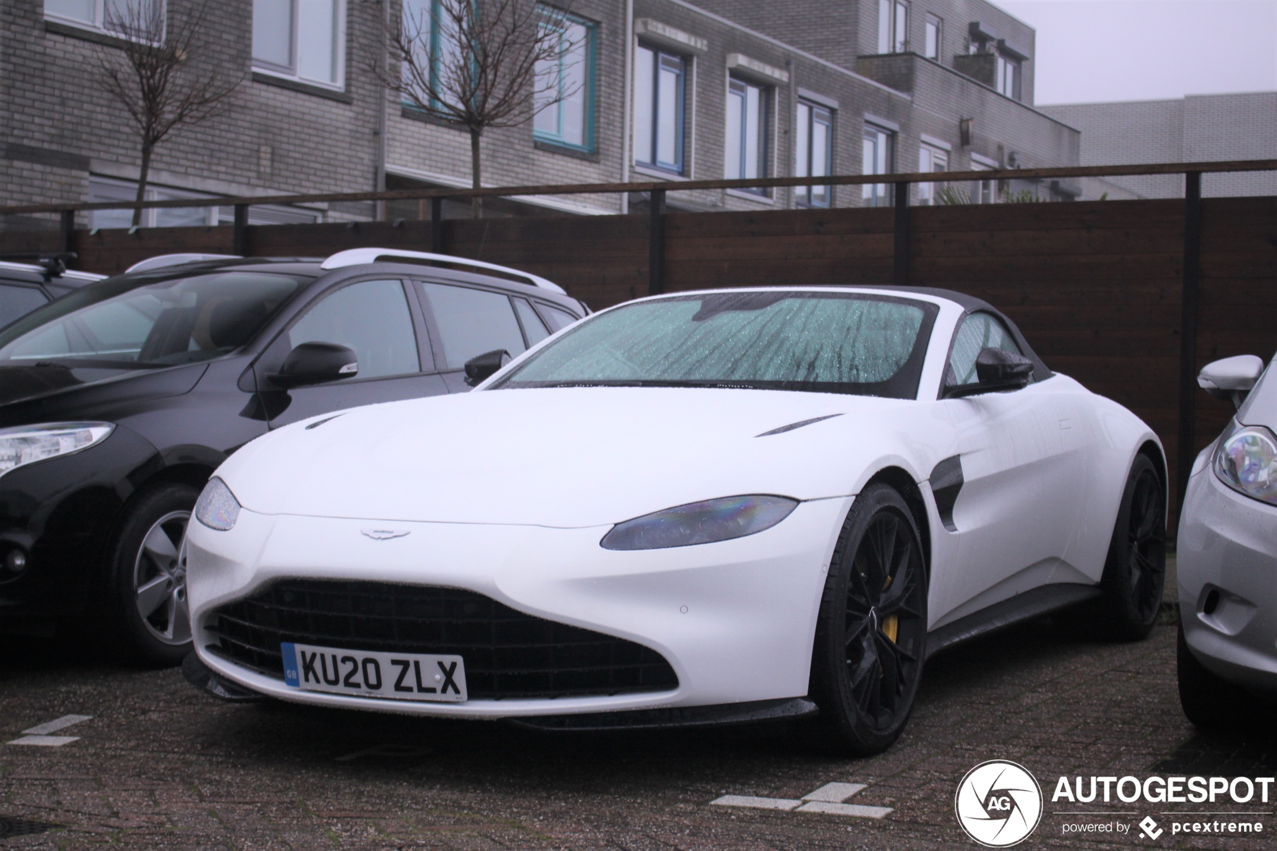 Aston Martin V8 Vantage Roadster 2020