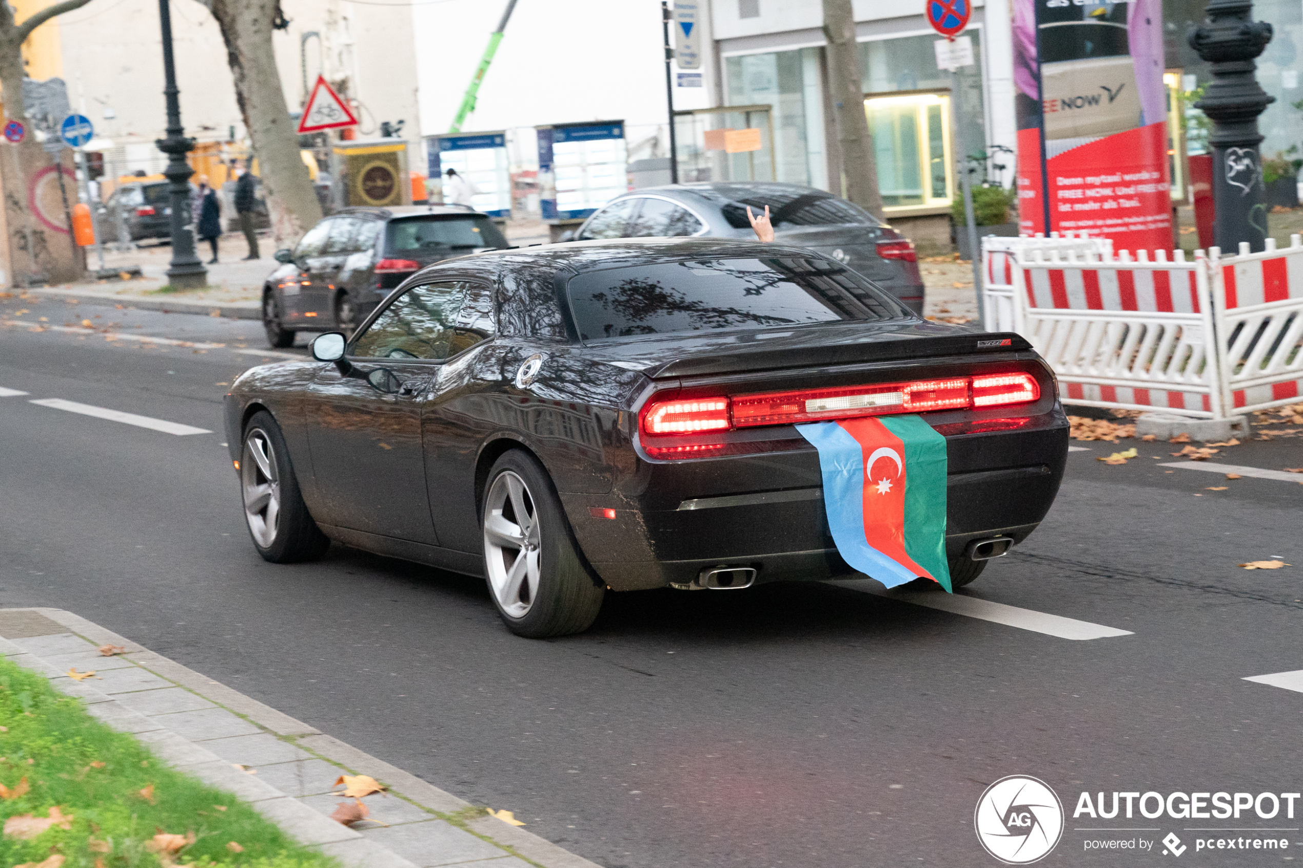 Dodge Challenger SRT-8