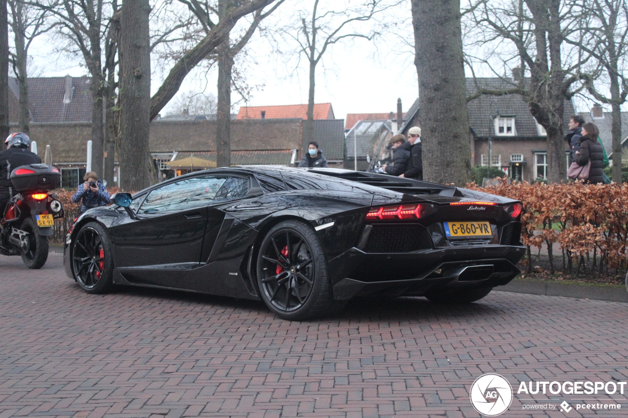 Lamborghini Aventador LP700-4