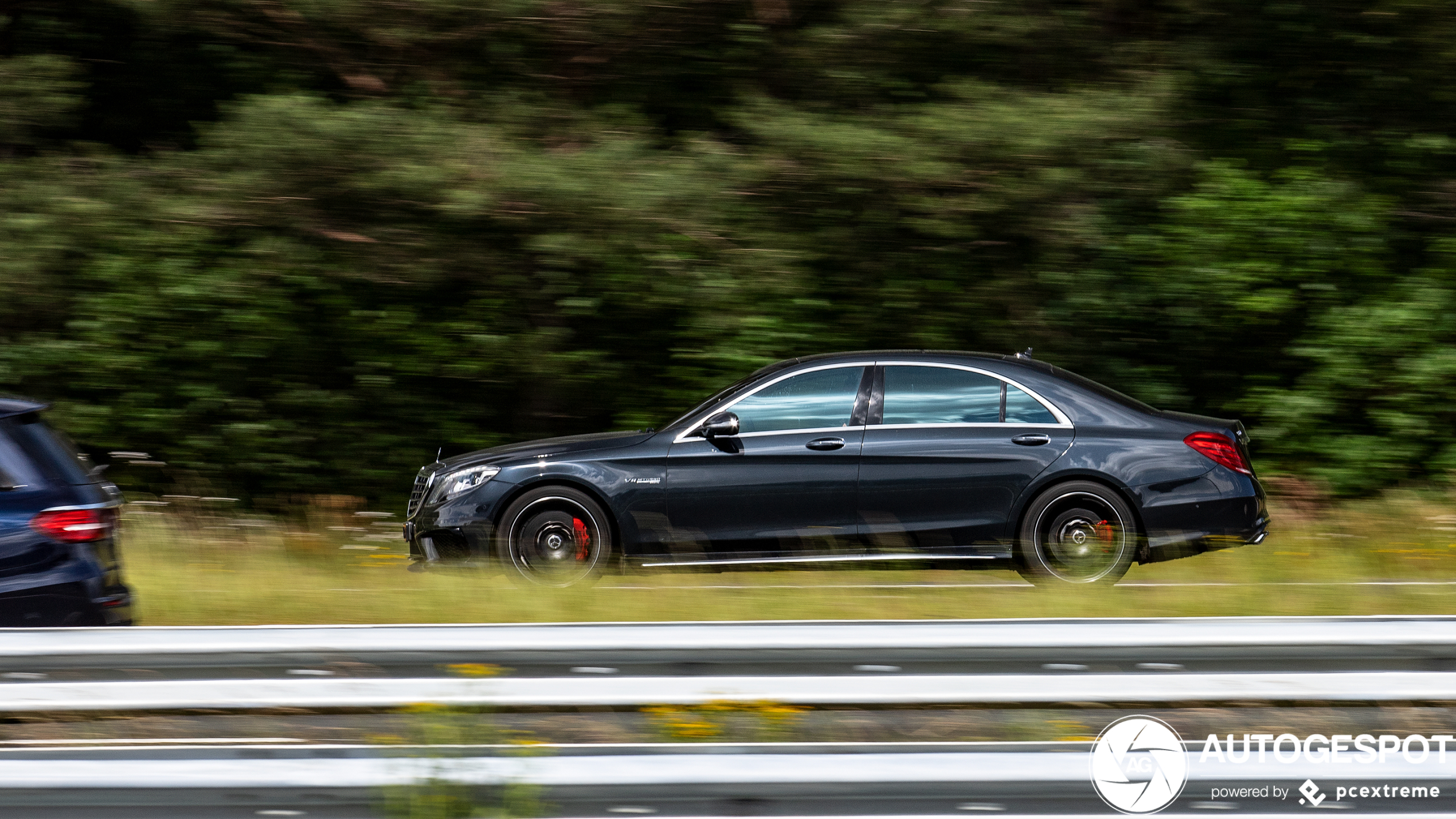 Mercedes-Benz S 63 AMG V222