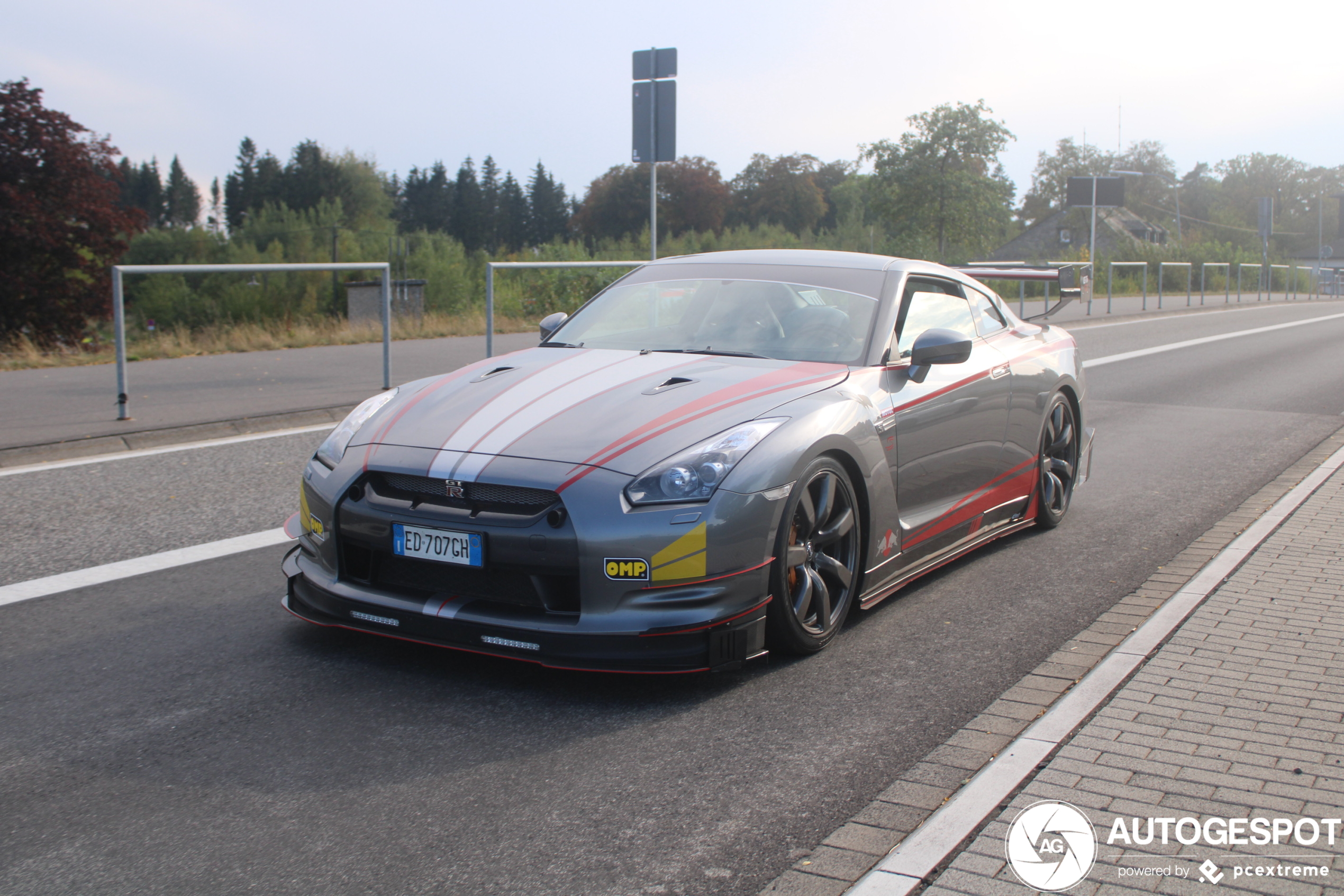 Nissan GT-R