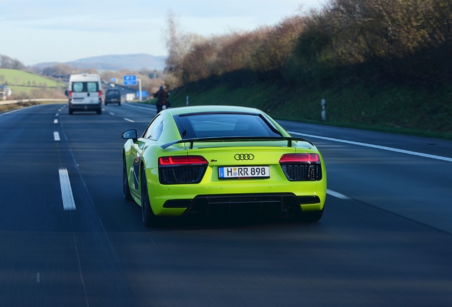 Audi R8 V10 Plus 2015