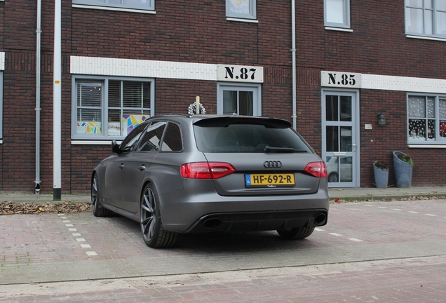 Audi RS4 Avant B8