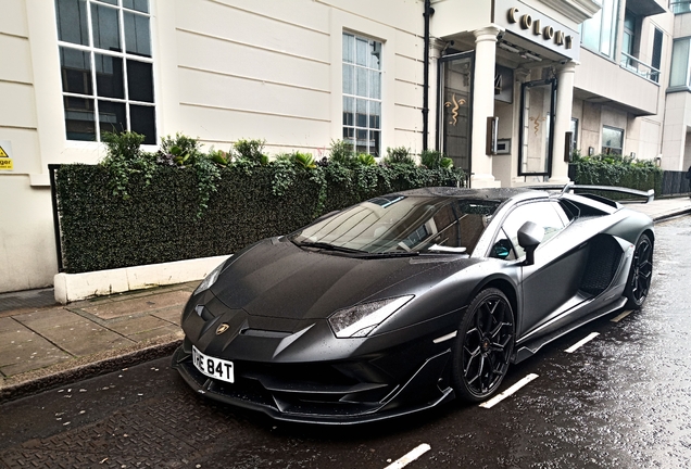 Lamborghini Aventador LP770-4 SVJ Roadster