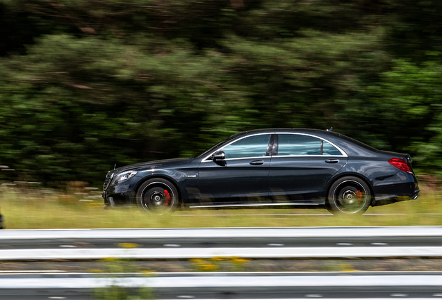 Mercedes-Benz S 63 AMG V222