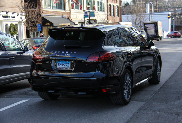 Porsche 958 Cayenne GTS