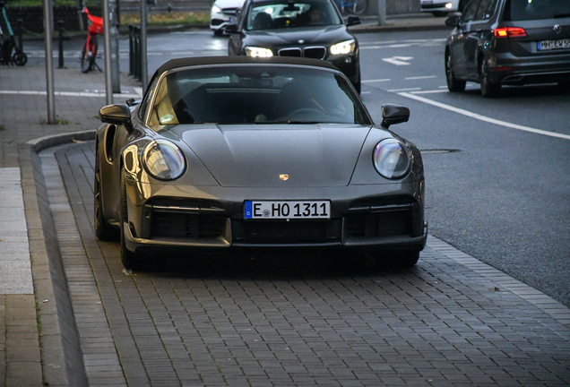 Porsche 992 Turbo S Cabriolet