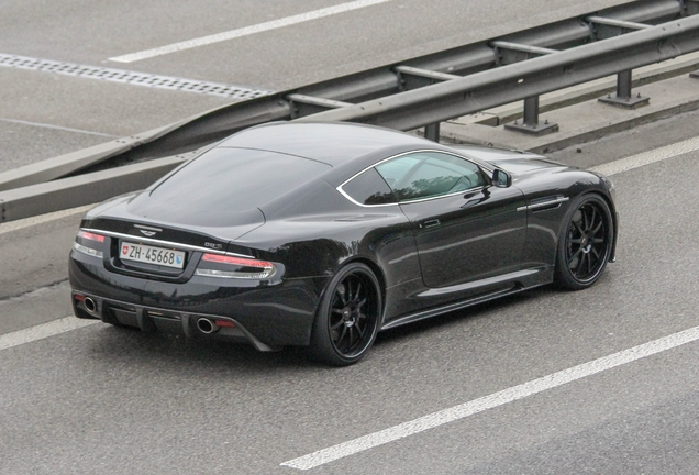 Aston Martin DBS