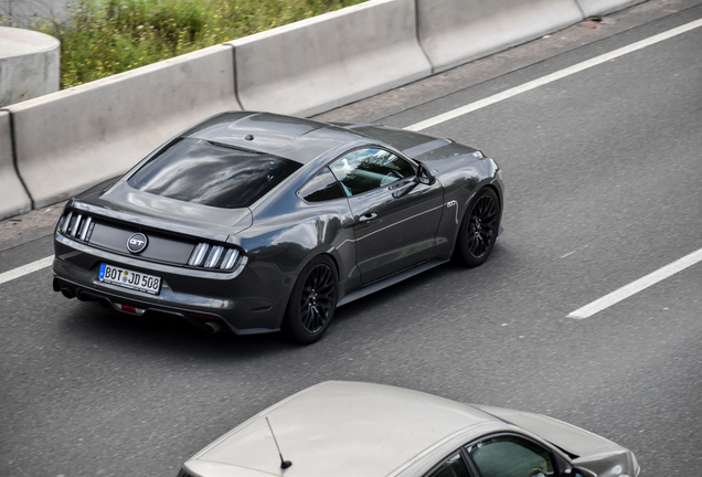 Ford Mustang GT 2015