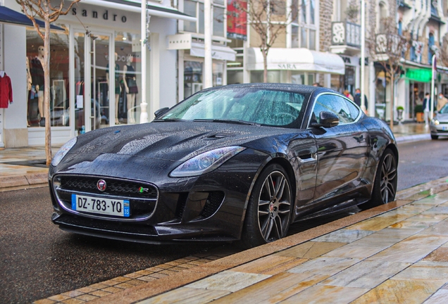 Jaguar F-TYPE R AWD Coupé