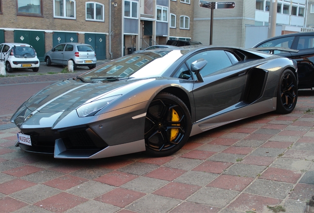 Lamborghini Aventador LP700-4