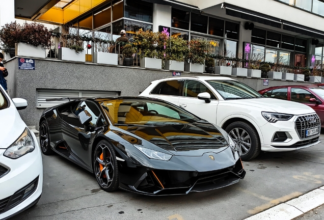 Lamborghini Huracán LP640-4 EVO