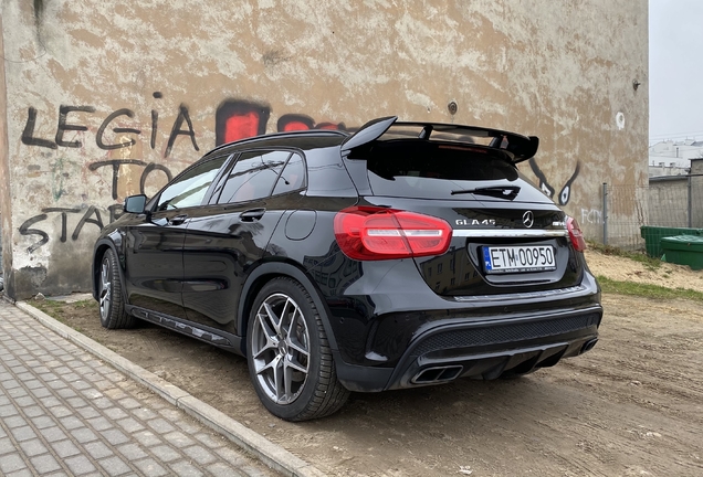 Mercedes-Benz GLA 45 AMG X156