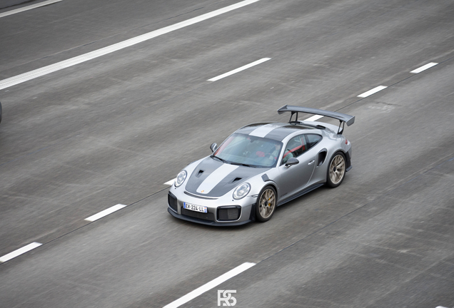 Porsche 991 GT2 RS Weissach Package