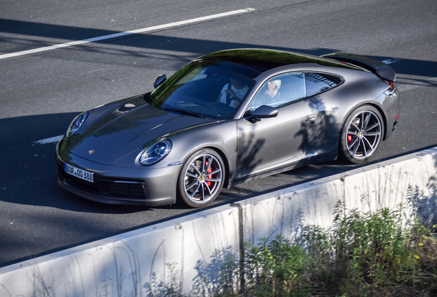 Porsche 992 Carrera S