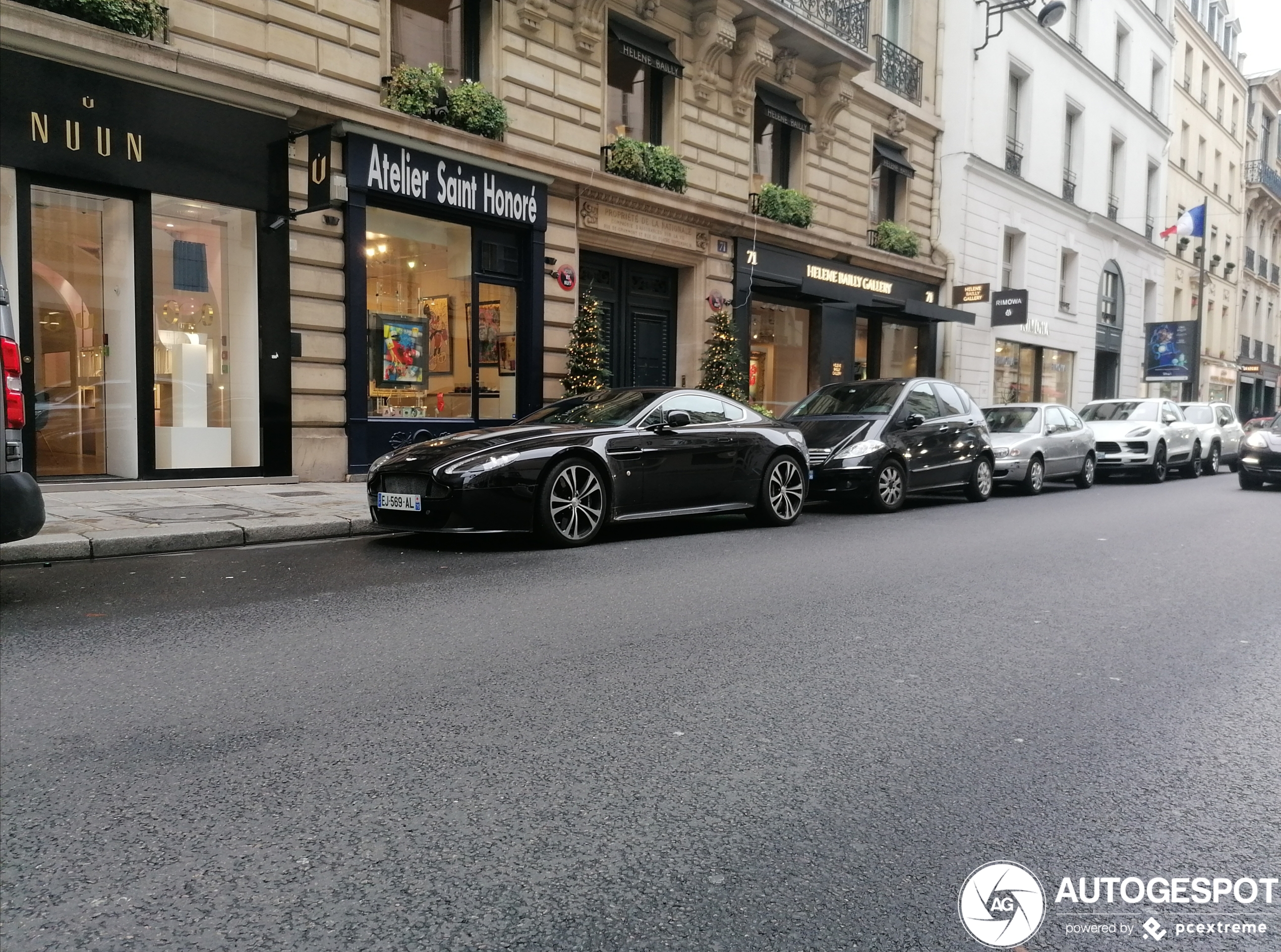 Aston Martin V12 Vantage S