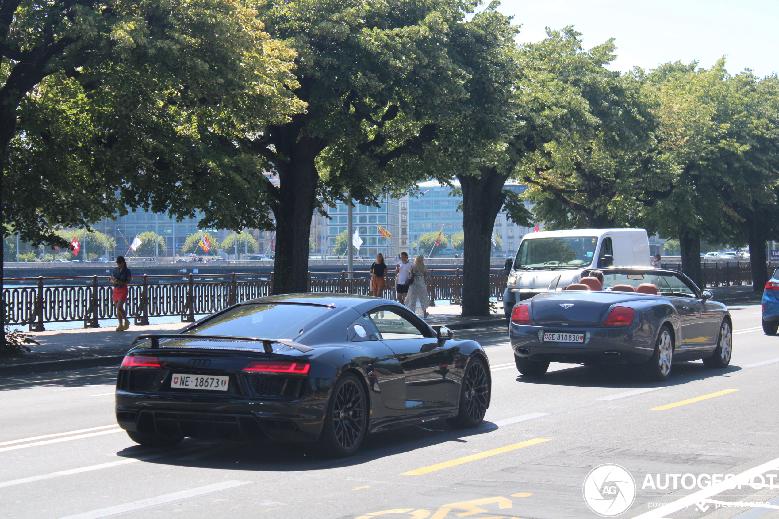 Audi R8 V10 Plus 2015