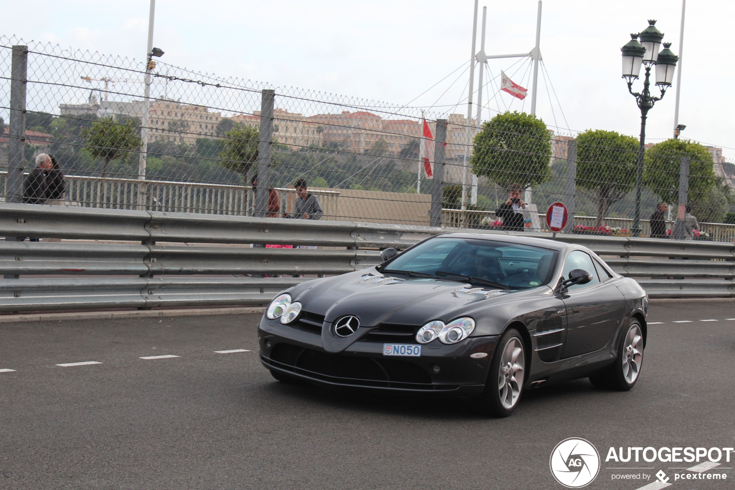 Mercedes-Benz SLR McLaren