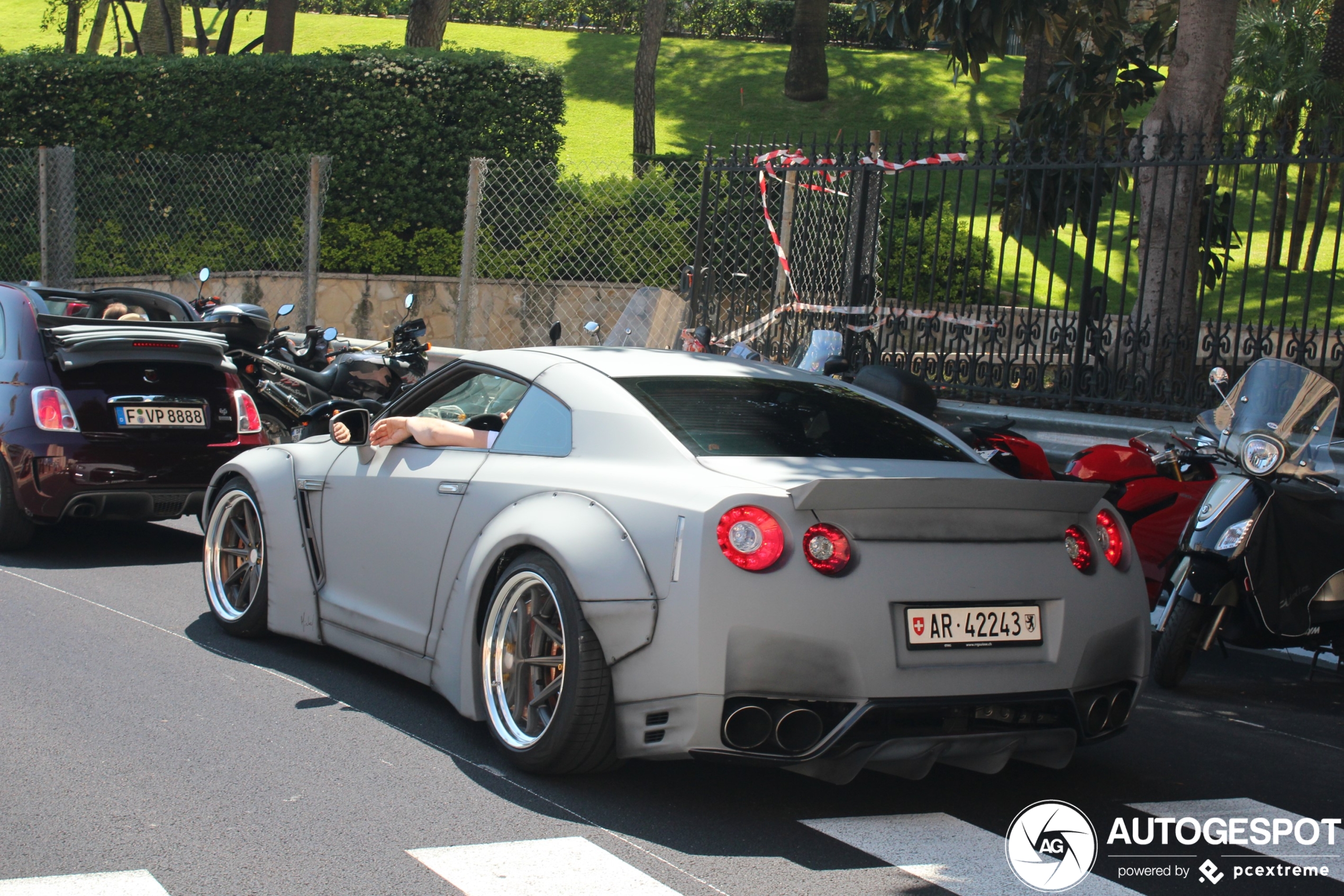 Nissan GT-R 2011 Liberty Walk Widebody